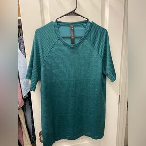 Metal Vent Tech Short-Sleeve